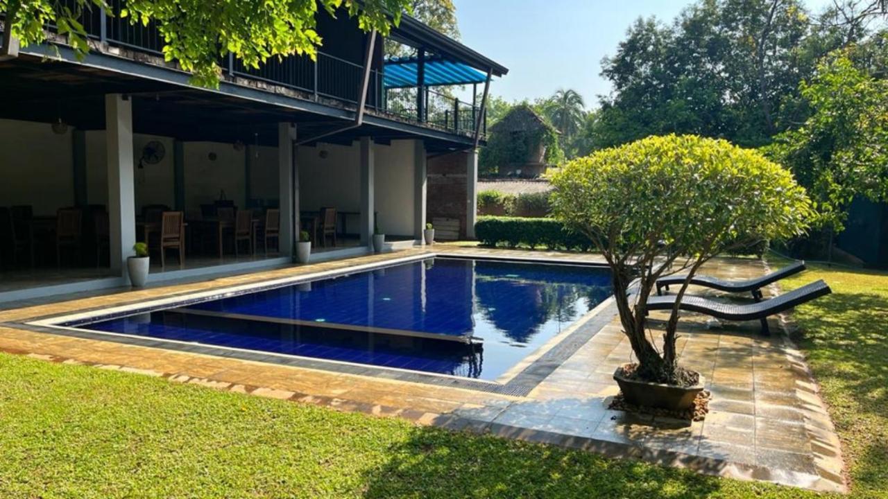 Honey Tree Hotel Polonnaruwa
