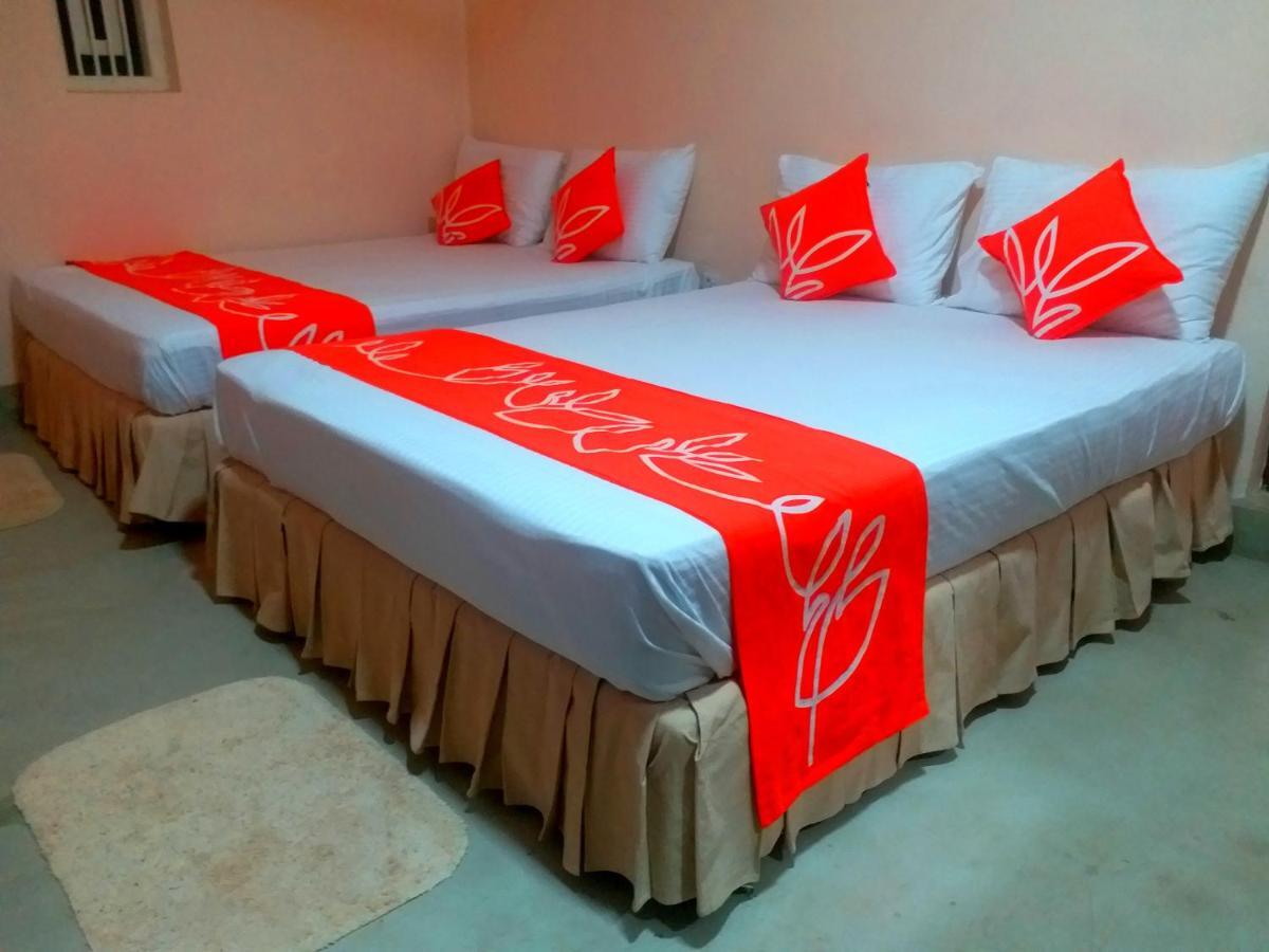 Honey Tree Hotel
